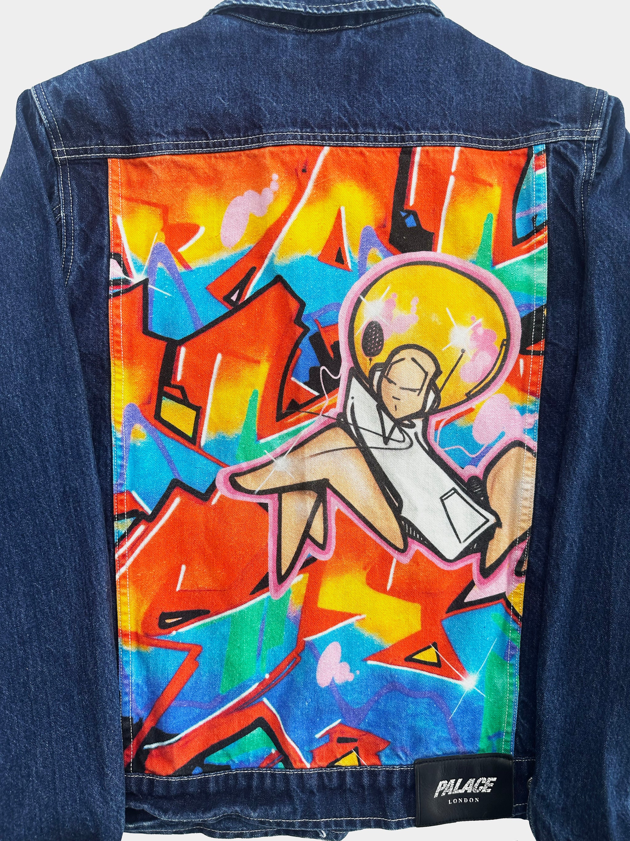 palacezombydenimbackclose_2048