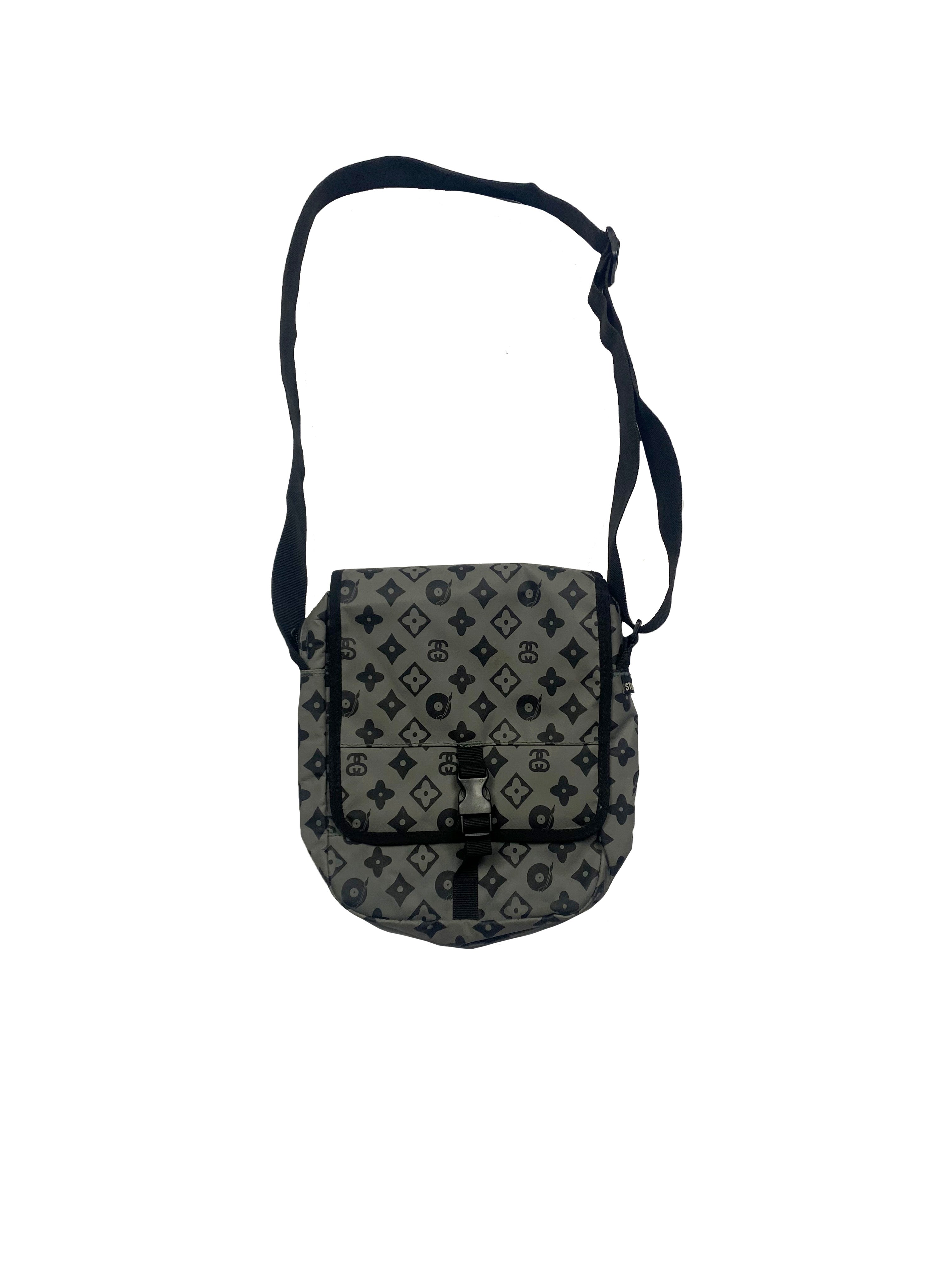 louis vuitton side bag black